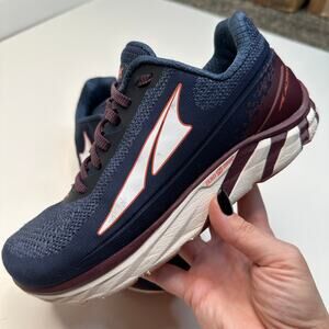 Altra Torin 4 Plush Zero Drop Foot Shape Navy Plum Sneakers